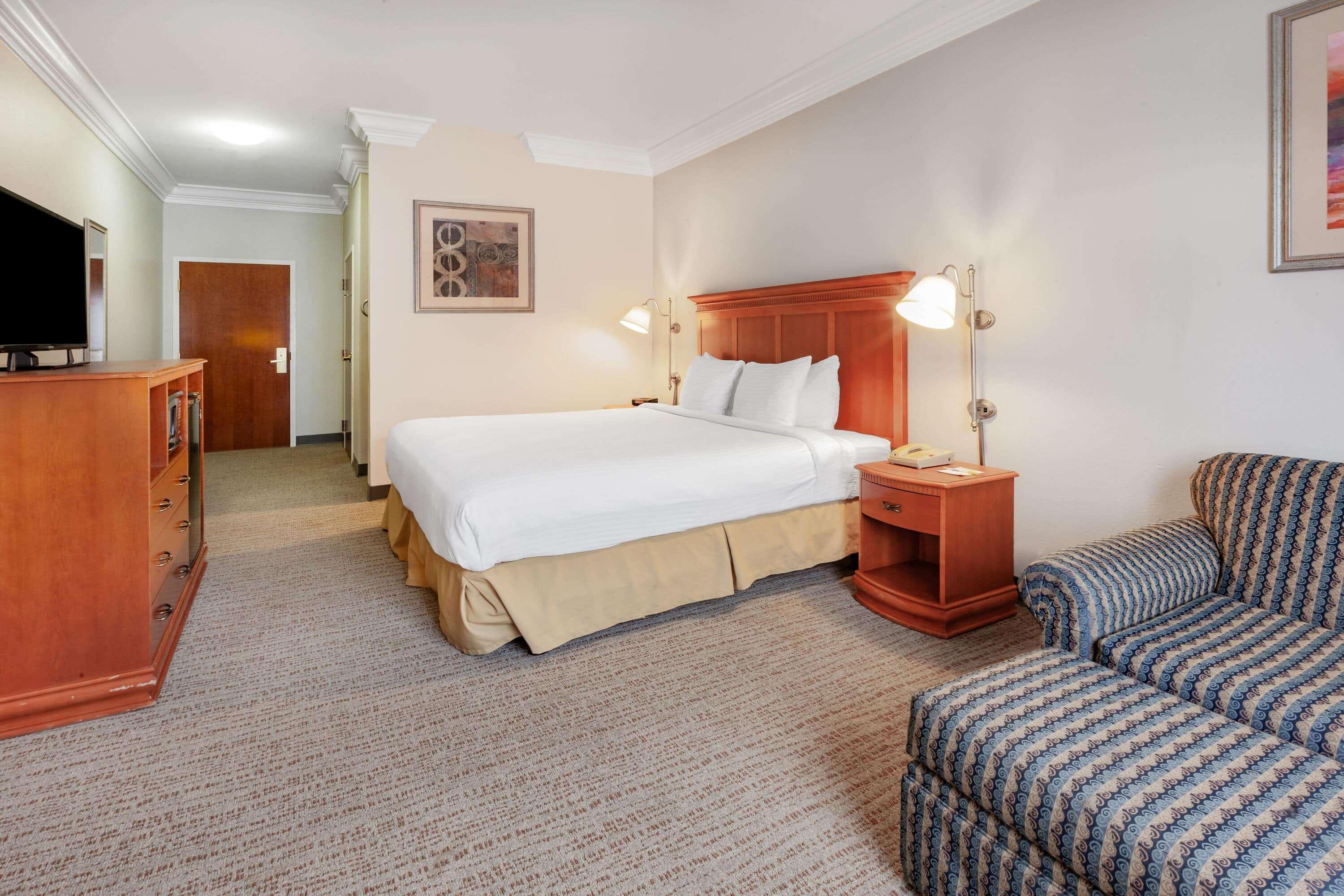 Hotel Days By Wyndham Alta Vista Altavista